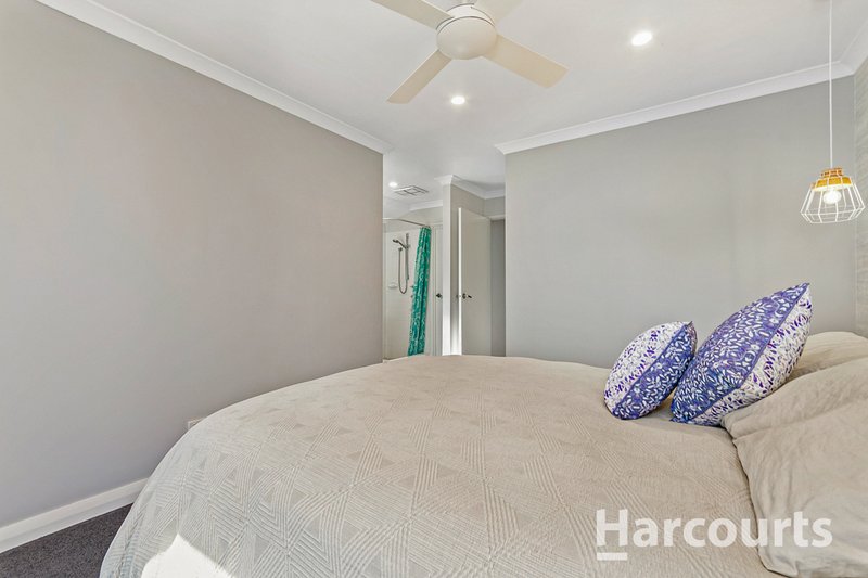 Photo - 24 Nambi Parkway, Banksia Grove WA 6031 - Image 9