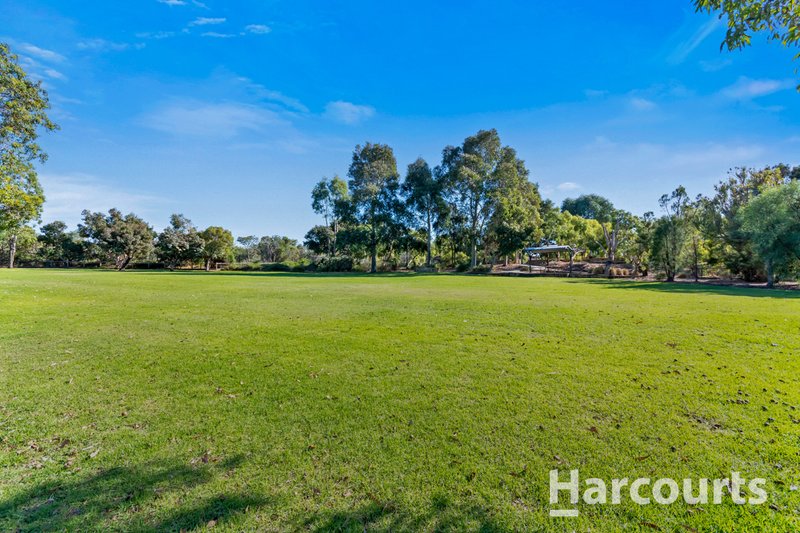 Photo - 24 Nambi Parkway, Banksia Grove WA 6031 - Image 26