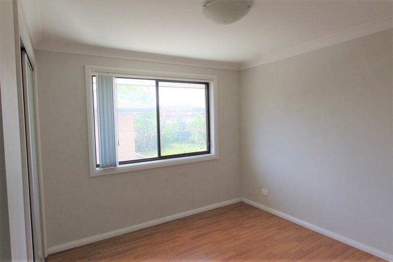 Photo - 2/4 Newton Road, Blacktown NSW 2148 - Image 2
