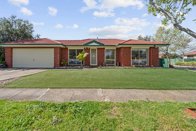 24 Niewand Avenue, Burnside VIC 3023