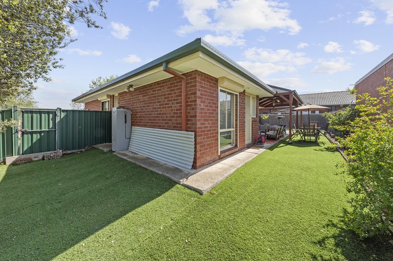 Photo - 24 Niewand Avenue, Burnside VIC 3023 - Image 18