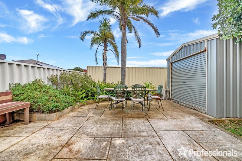 Photo - 24 Nightingale Way, Warnbro WA 6169 - Image 23