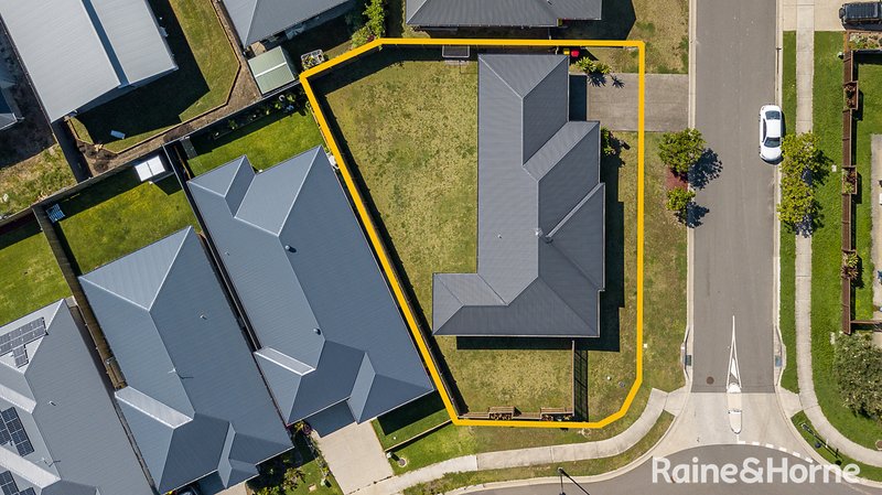 Photo - 24 Normanby Crescent, Burpengary East QLD 4505 - Image 19