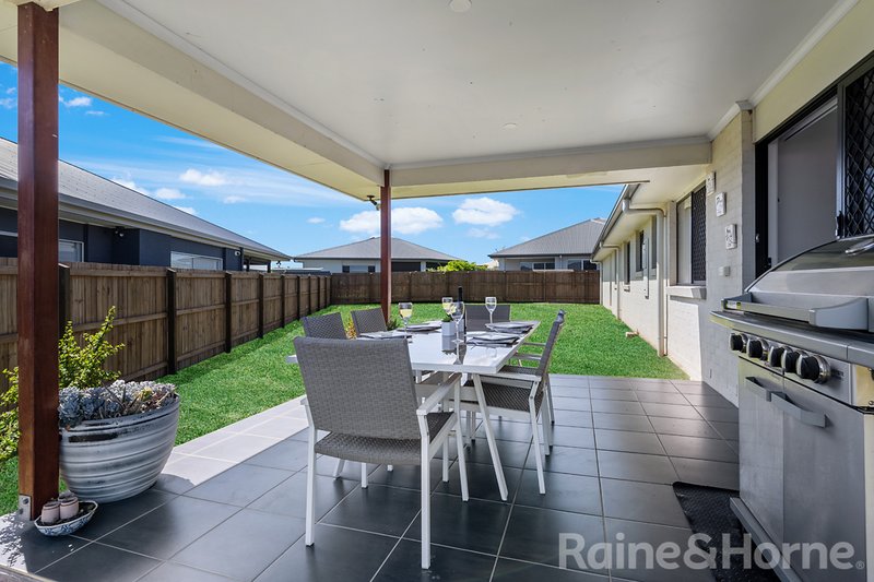 Photo - 24 Normanby Crescent, Burpengary East QLD 4505 - Image 16