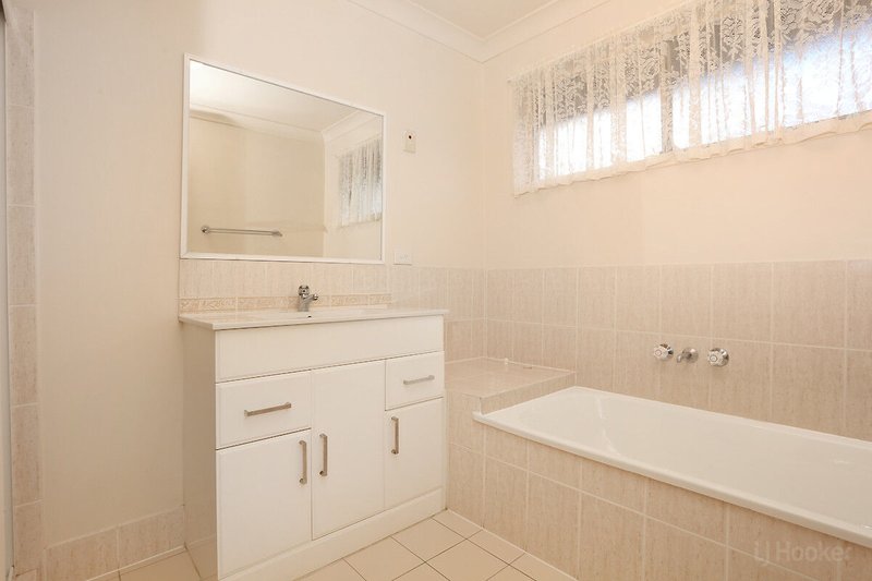 Photo - 24 Numbat Court, Coombabah QLD 4216 - Image 14