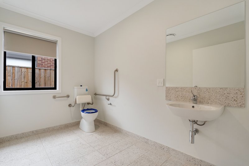 Photo - 24 Numbat Drive, Beveridge VIC 3753 - Image 10