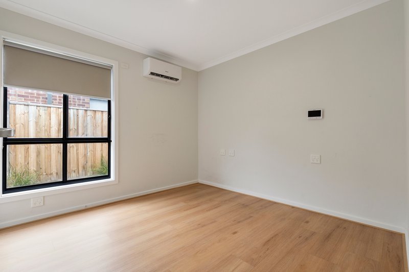 Photo - 24 Numbat Drive, Beveridge VIC 3753 - Image 11
