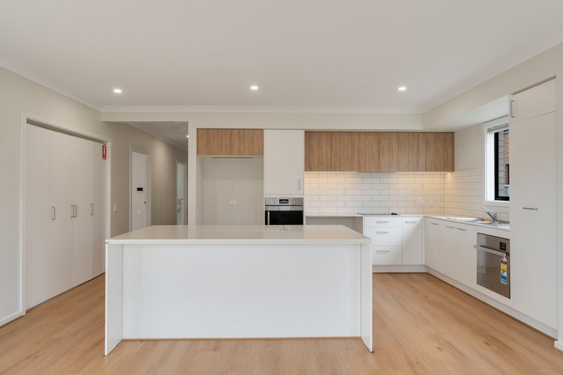 Photo - 24 Numbat Drive, Beveridge VIC 3753 - Image 16