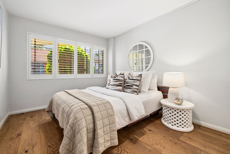 Photo - 2/4 Oakes Place, North Bondi NSW 2026 - Image 5