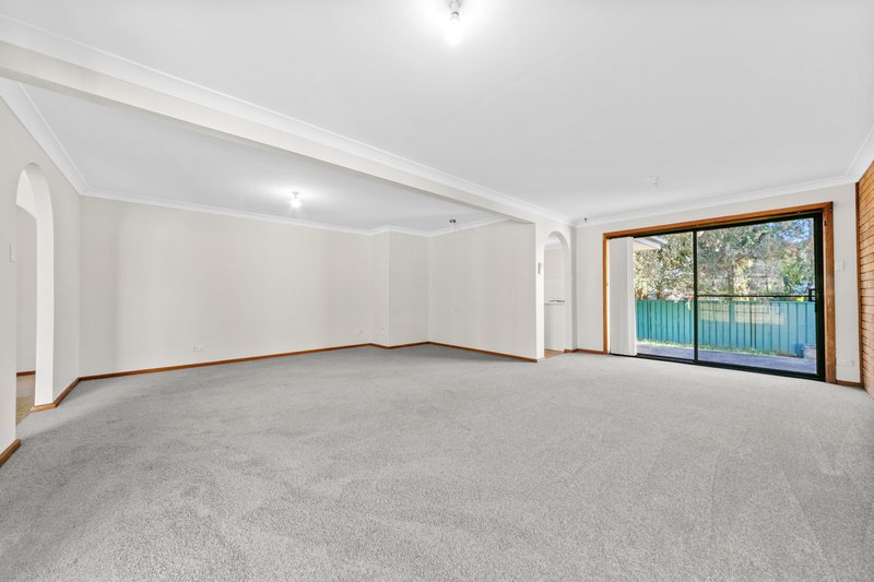 Photo - 24 Odette Avenue, Gorokan NSW 2263 - Image 2