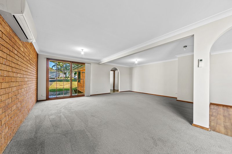 Photo - 24 Odette Avenue, Gorokan NSW 2263 - Image 3