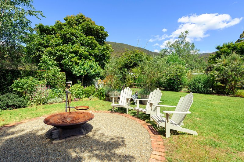 Photo - 24 Old Warburton Road, Warburton VIC 3799 - Image 16