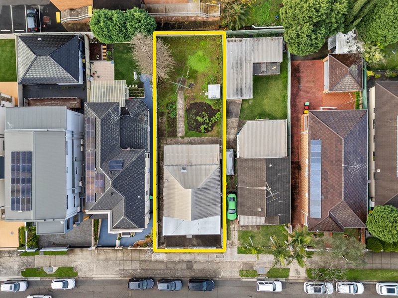 Photo - 24 Orange Street, Hurstville NSW 2220 - Image 2