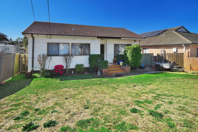 24 Otto Street, Merrylands NSW 2160