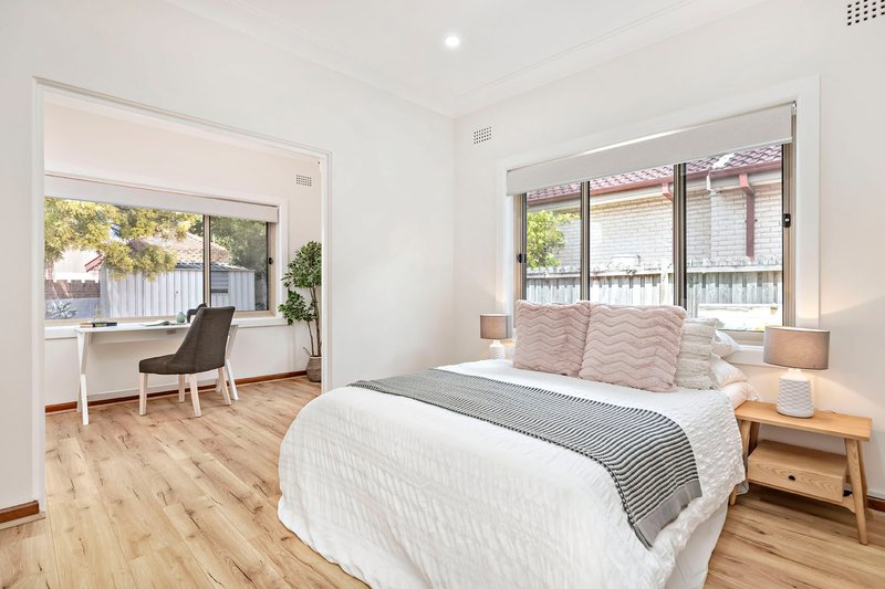 Photo - 24 Oxford Road, Strathfield NSW 2135 - Image 8