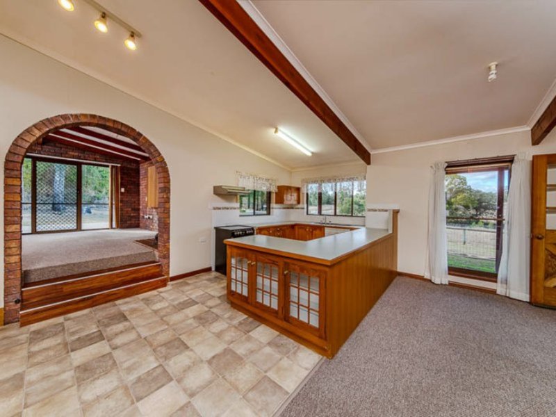 Photo - 24 Pacer Avenue, Beaudesert QLD 4285 - Image 5