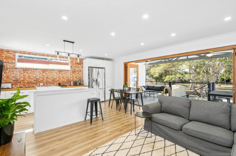 Photo - 24 Padbury Street, Hemmant QLD 4174 - Image 1