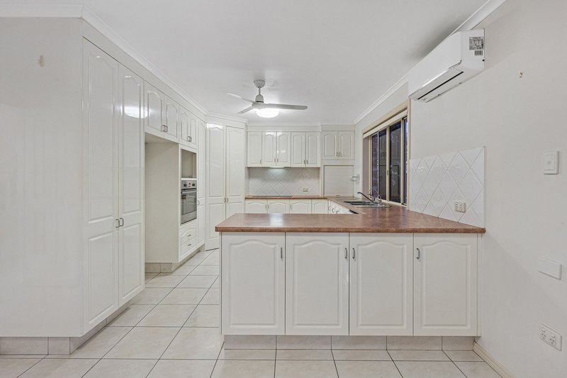 Photo - 24 Pamela Drive, Bray Park QLD 4500 - Image 5