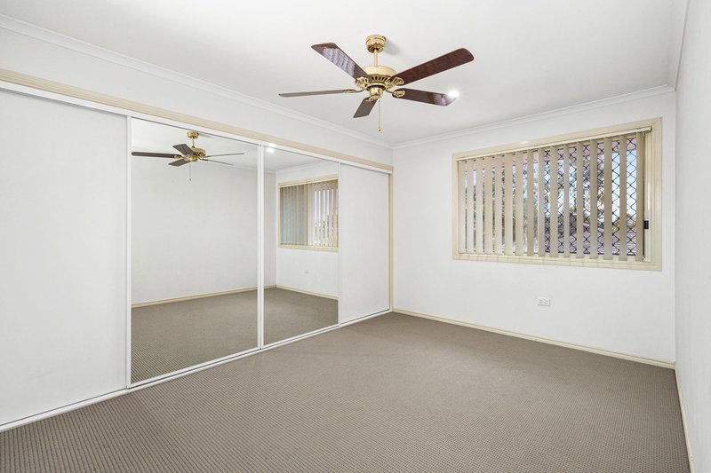 Photo - 24 Pamela Drive, Bray Park QLD 4500 - Image 18