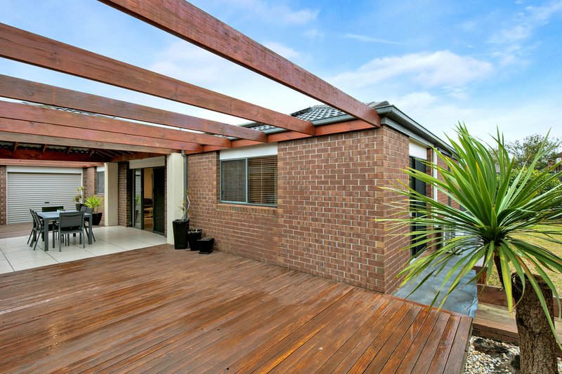 Photo - 24 Pankhurst Promenade, Point Cook VIC 3030 - Image 12