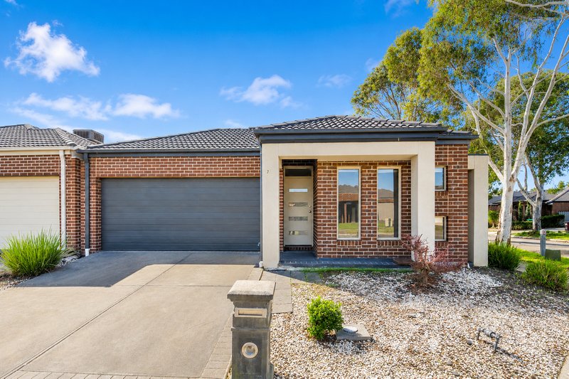 Photo - 24 Panton Gap Drive, South Morang VIC 3752 - Image 1