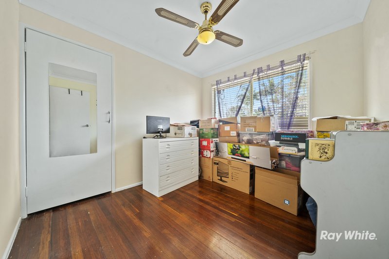 Photo - 24 Paperbark Street, Crestmead QLD 4132 - Image 9