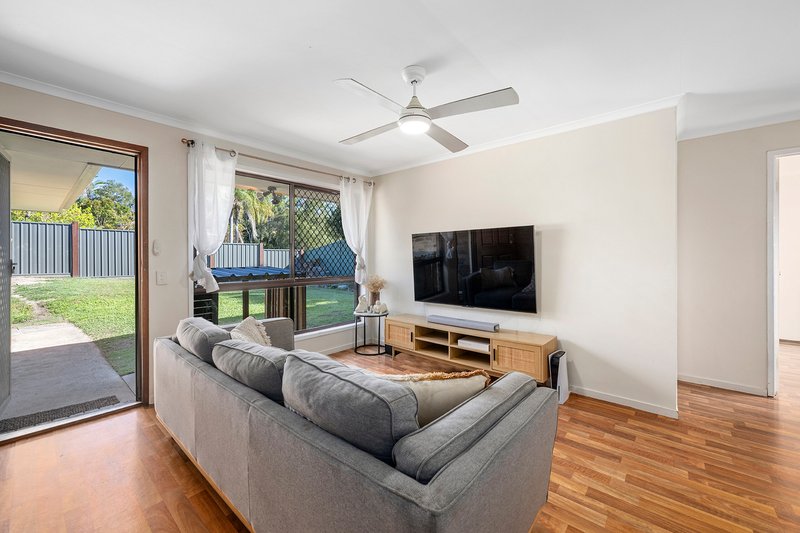 Photo - 2/4 Paramount Place, Oxenford QLD 4210 - Image 9