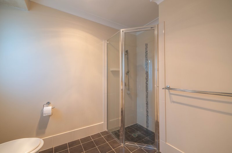 Photo - 2/4 Parkes Street, Forbes NSW 2871 - Image 8