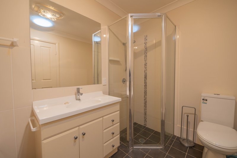 Photo - 2/4 Parkes Street, Forbes NSW 2871 - Image 11