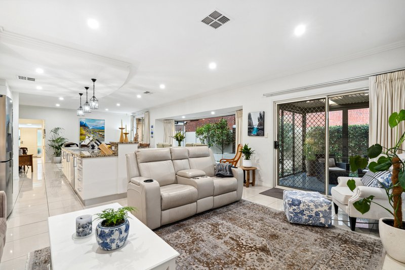 Photo - 24 Parkview Drive, Mount Barker SA 5251 - Image 8