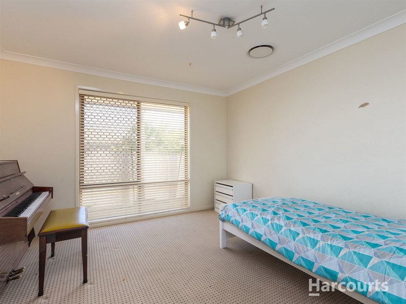 Photo - 24 Parkway Cres , Murrumba Downs QLD 4503 - Image 11