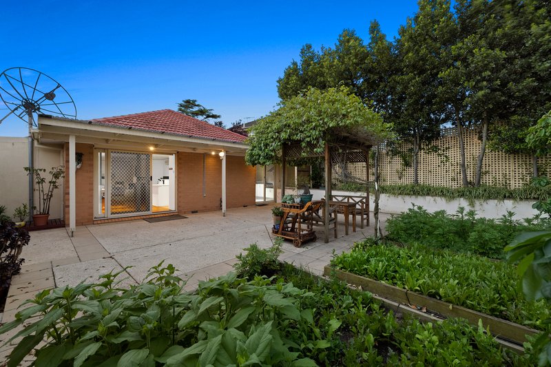 Photo - 24 Parnell Street, Cheltenham VIC 3192 - Image 14