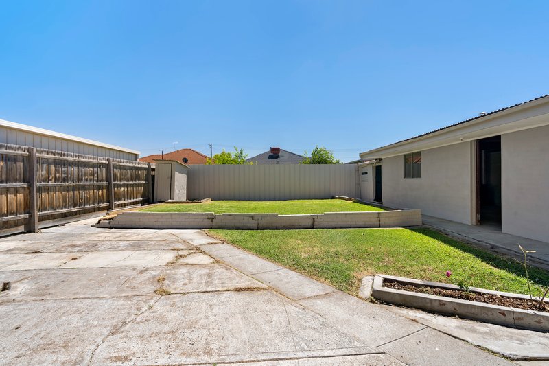 Photo - 24 Partridge Street, Lalor VIC 3075 - Image 8