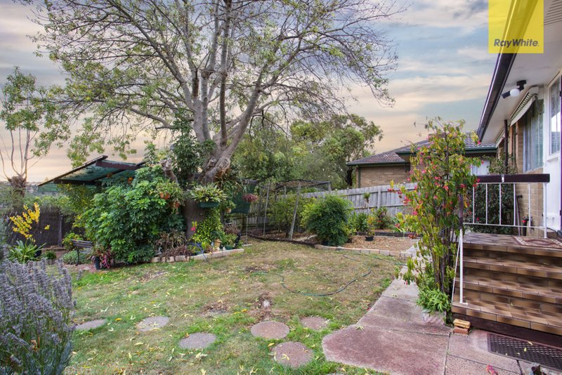 Photo - 24 Patterson Avenue, Keilor VIC 3036 - Image 8