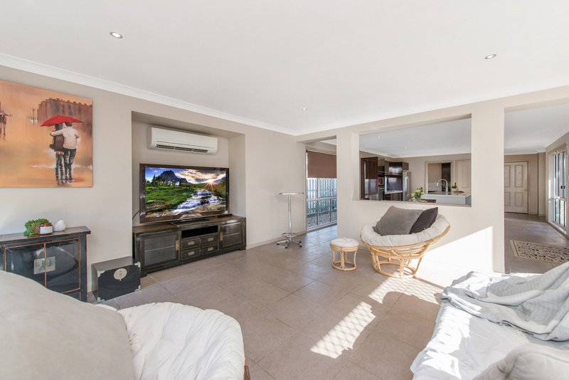 Photo - 24 Peachester Close, Ormeau QLD 4208 - Image 12