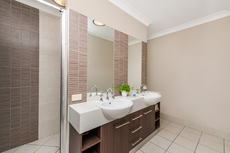 Photo - 24 Peachester Close, Ormeau QLD 4208 - Image 14