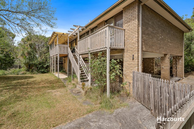 Photo - 24 Pearce Street, Burwood VIC 3125 - Image 8