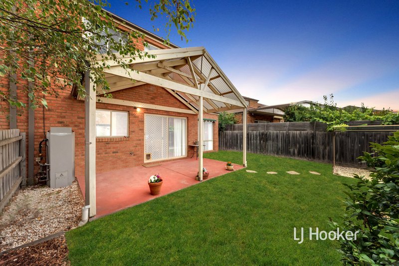 Photo - 24 Penrose Drive, Narre Warren South VIC 3805 - Image 13