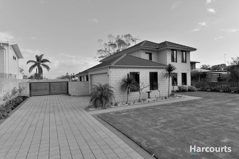 24 Perseus Road, Silver Sands WA 6210