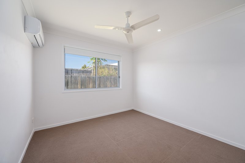 Photo - 24 Petrel Street, Kirkwood QLD 4680 - Image 10