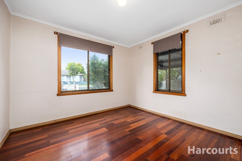 Photo - 24 Phillip Street, Moe VIC 3825 - Image 7