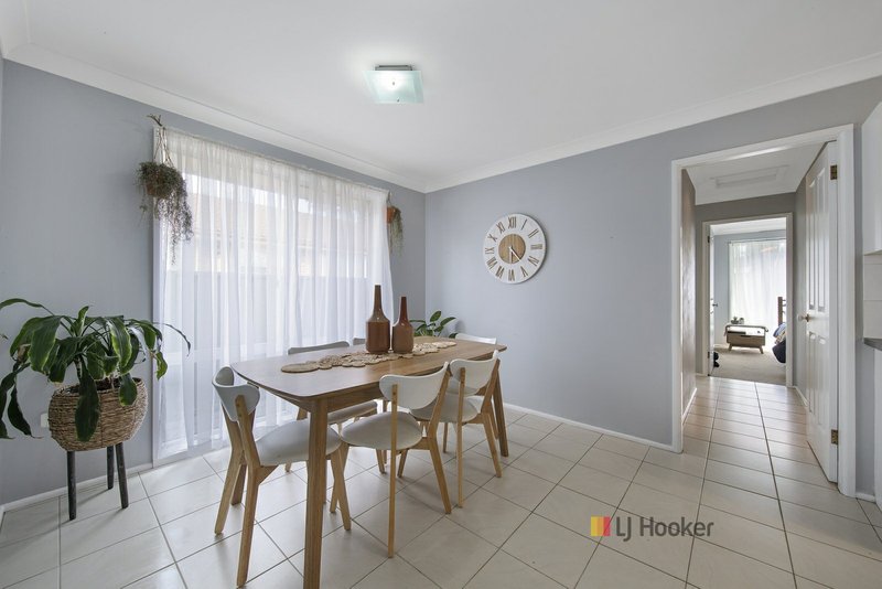 Photo - 24 Phyllis Avenue, Kanwal NSW 2259 - Image 6