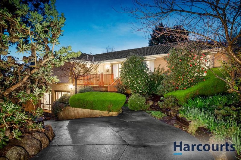 24 Piccadilly Avenue, Wantirna South VIC 3152