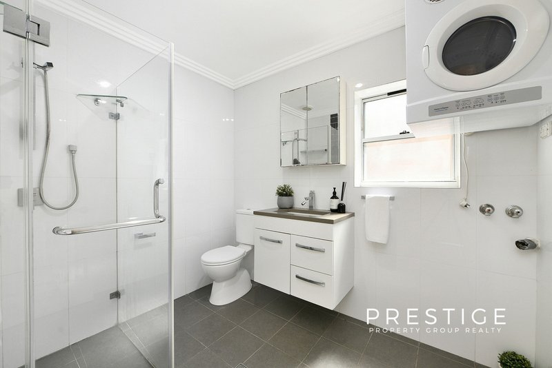 Photo - 2/4 Pitt-Owen Avenue, Arncliffe NSW 2205 - Image 6