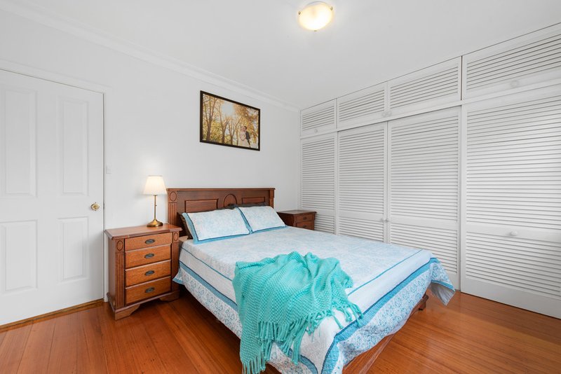 Photo - 24 Plymouth Road, Croydon VIC 3136 - Image 5