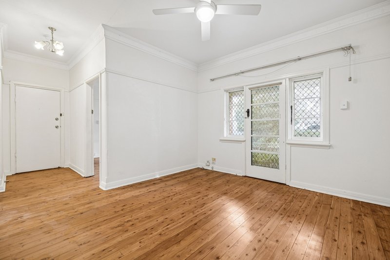 Photo - 24 Pomeroy Street, North Strathfield NSW 2137 - Image 8