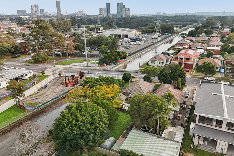 Photo - 24 Pomeroy Street, North Strathfield NSW 2137 - Image 17