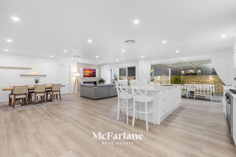 Photo - 24 Portland Drive, Cameron Park NSW 2285 - Image 3