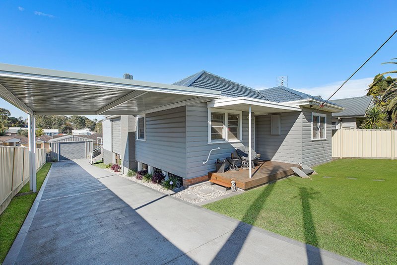 Photo - 24 Prince Street, Fennell Bay NSW 2283 - Image 5