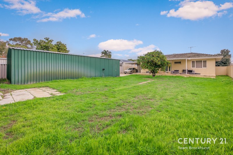 Photo - 24 Probert Road, Thornlie WA 6108 - Image 3